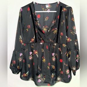 Old Navy blouse